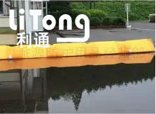 Flood Prevention Tube Water Filled Flood Control Barrier Inflatable Water Barrier