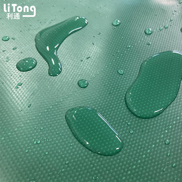 Green Flame Resistant PVC Knife Coated Tarp For Lorry Cover
