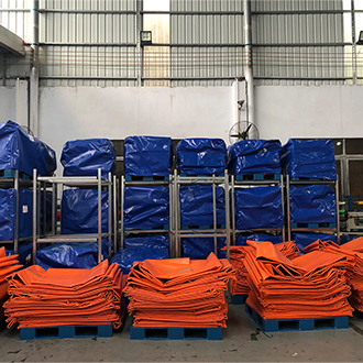 Flood control barriers inflatable water barrier packing foshan litong fanpeng tarpaulin factory