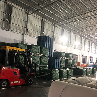 Flood protection barriers inflatable water barrier packing by foshan litong fanpeng tarpaulin factory in china