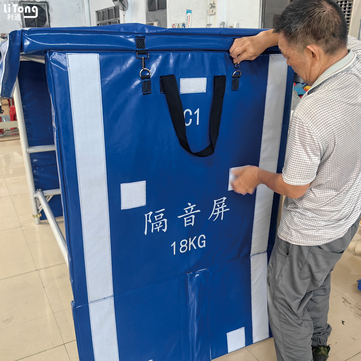 Professional grade silent soundproof box