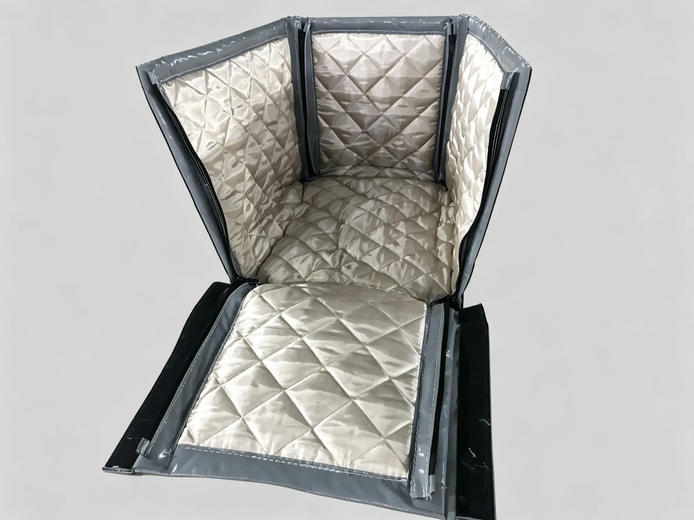 Thickened wear-resistant sound box interior quilted fabric